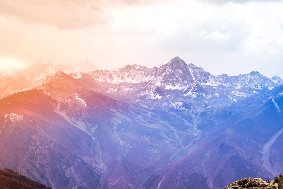 Illustration of a car rental agreement and an insurance policy with mountains and a road in the background.